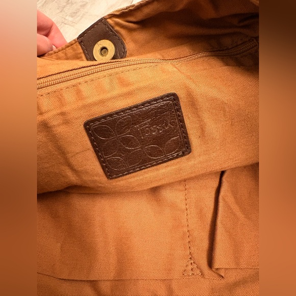 Fossil Vintage Hobo Bag - Picture 7 of 11